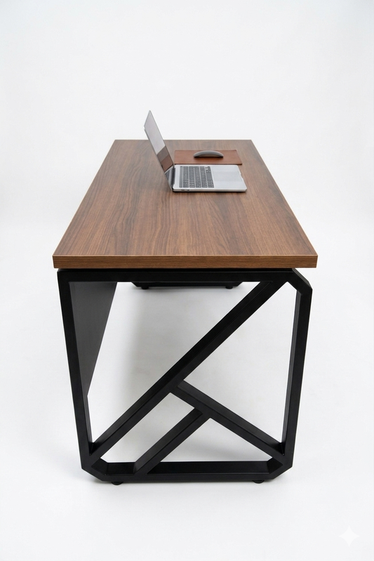 Employee's office- مكتب موظف
